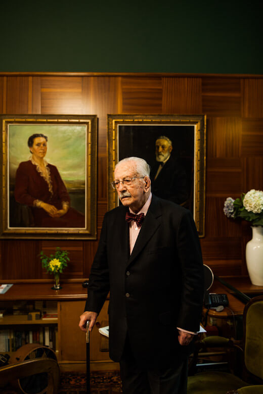 eytyxis_alexandrakis_by_portrait_photographer_athens_greece_advertising_commercial_headshot_Dimitris_Vlaikos