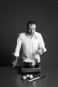 Arnaud_Larher_Grande_Bretagne_pastry_chef_portrait_food_photography_athens_greece_Vlaikos