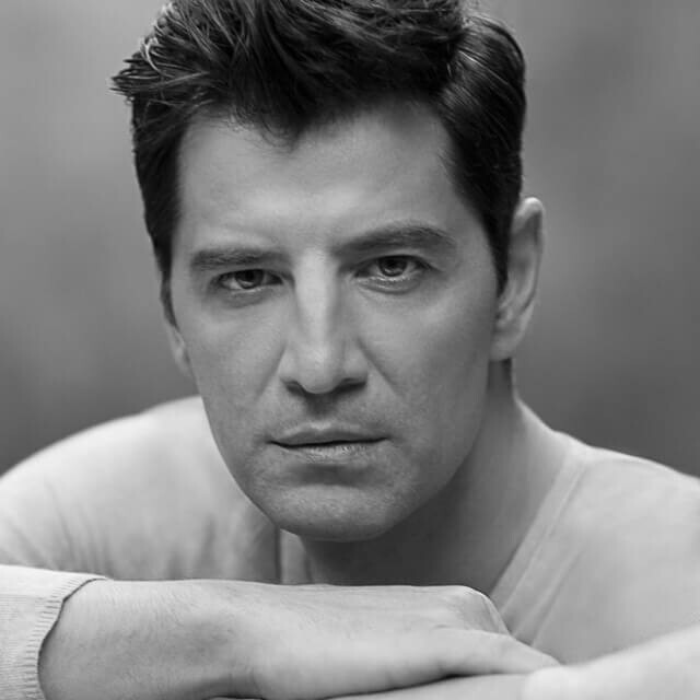 Sakis_Rouvas_Portrait_commercial_Photographer_Athens