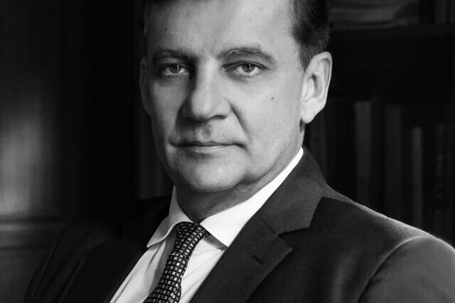 Dr.Athanasios_Dimopoulos_by_portrait_photographer_athens_greece_advertising_commercial_headshot_Dimitris_Vlaikos-7