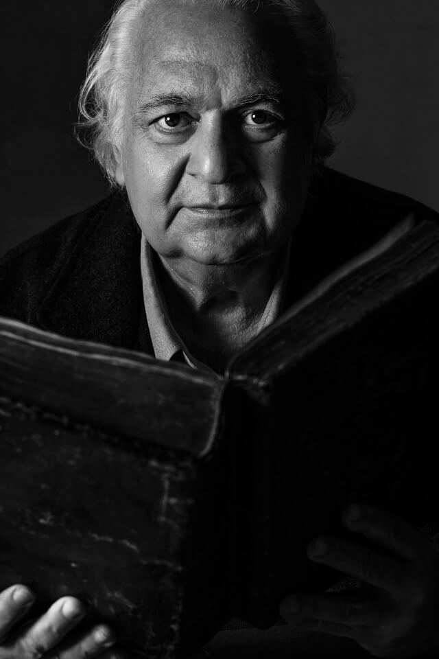 agamemnon_tselikas_by_portrait_photographer_athens_greece_advertising_commercial_headshot_Dimitris_Vlaikos
