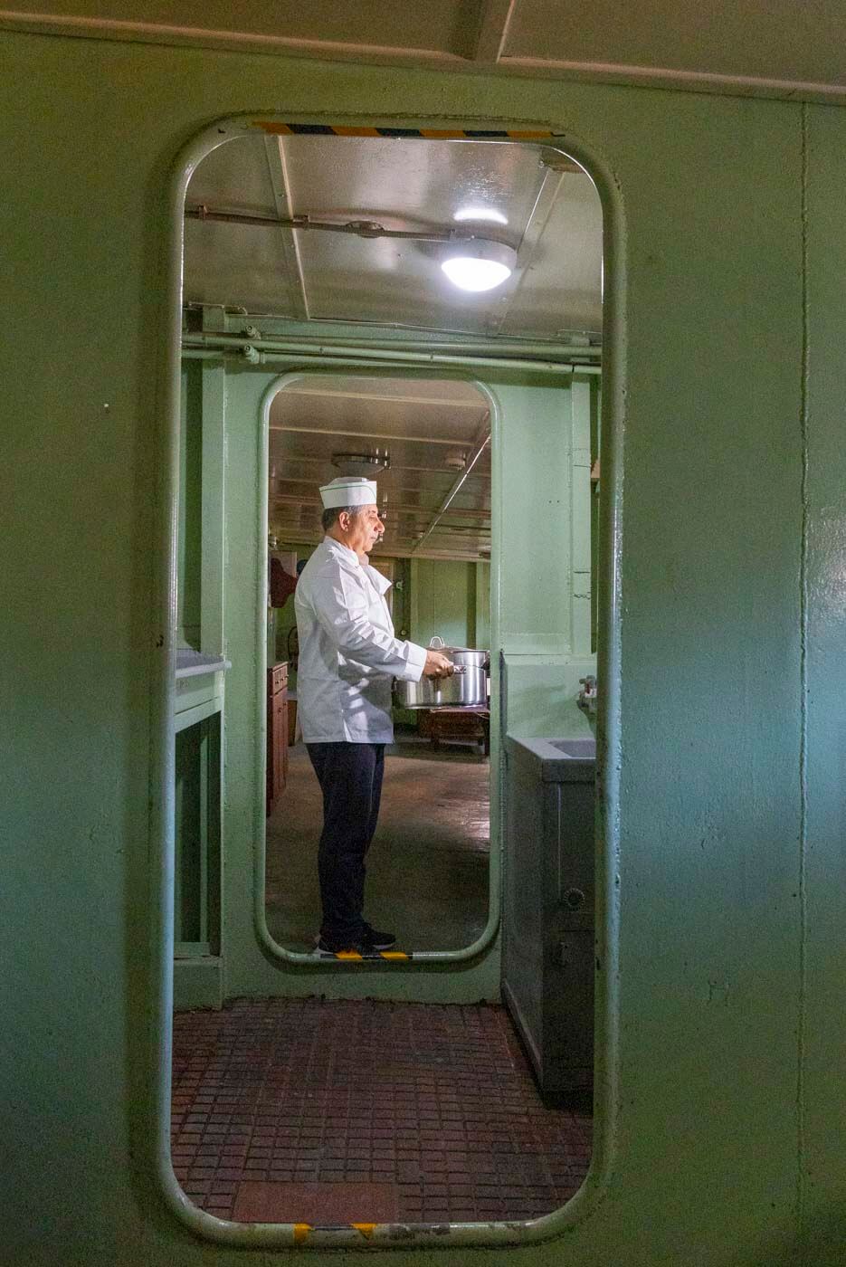 Ship's_cooks_Karavomageires_gastronomos_cover_story_by_portrait_photographer_athens_greece_Dimitris_Vlaikos_8