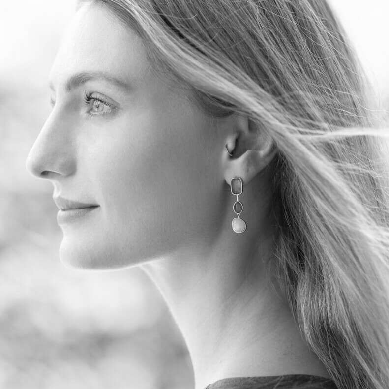 Marine_Viale_Headshot_corporate_portrait_photography_Athens_Greece_Dimitris_Vlaikos-2