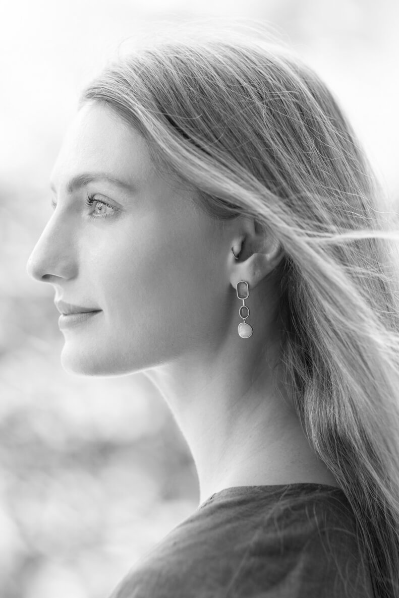 Marine_Viale_Headshot_corporate_portrait_photography_Athens_Greece_Dimitris_Vlaikos-2